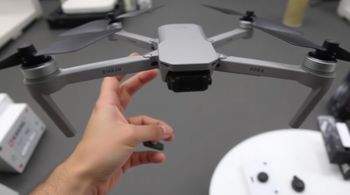 Представили Белоусову устройства для подавления сигналов FPV-дронов