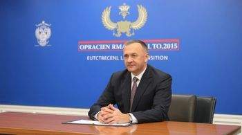 "Ефимов сообщает о переселении 17,5 тысяч семей в рамках программы реновации к 2025 году".