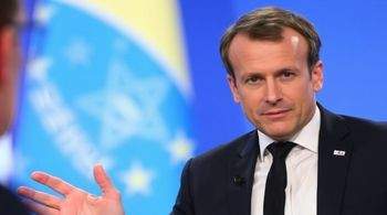 Макрон отрицает разногласия с Мерцем