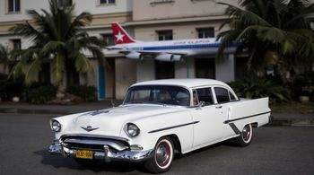 Российские авиакомпании прекращают регулярные рейсы с Кубы, оставляя только вывозные.